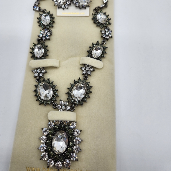 BREATHTAKING!!!! Amrita Singh Retired Necklace and Earrings Set!!! - Picture 3 of 8